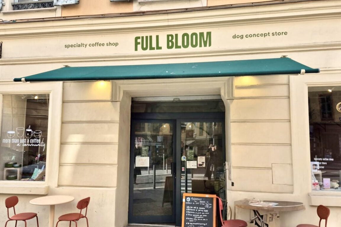 Façade de Full Bloom, à Nice, où déguster les produits nümorning Image